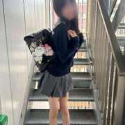 ヒメ日記 2025/04/15 07:40 投稿 ヒメナ 学校帰りの妹に手コキしてもらった件 谷九