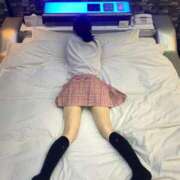 ヒメ日記 2025/05/02 00:05 投稿 ヒメナ 学校帰りの妹に手コキしてもらった件 谷九