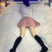 ヒメ日記 2025/10/21 07:01 投稿 ヒメナ 学校帰りの妹に手コキしてもらった件 谷九