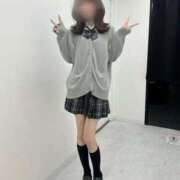 ヒメ日記 2025/11/21 07:01 投稿 ヒメナ 学校帰りの妹に手コキしてもらった件 谷九