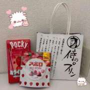 ヒメナ 次回♡ 学校帰りの妹に手コキしてもらった件 谷九