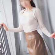 ヒメ日記 2024/12/15 06:00 投稿 月嶋 穂の花 人妻セレブ宮殿