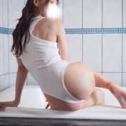 ヒメ日記 2024/12/27 10:00 投稿 月嶋 穂の花 人妻セレブ宮殿