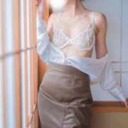 ヒメ日記 2024/12/30 17:16 投稿 月嶋 穂の花 人妻セレブ宮殿