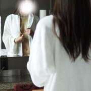 ヒメ日記 2025/04/12 06:00 投稿 月嶋 穂の花 人妻セレブ宮殿