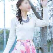 ヒメ日記 2025/05/03 06:00 投稿 月嶋 穂の花 人妻セレブ宮殿