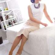 ヒメ日記 2025/10/19 13:15 投稿 月嶋 穂の花 人妻セレブ宮殿