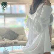 ヒメ日記 2026/04/01 05:00 投稿 月嶋 穂の花 人妻セレブ宮殿