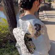 ヒメ日記 2026/05/14 05:40 投稿 月嶋 穂の花 人妻セレブ宮殿