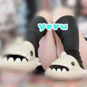 ヒメ日記 2025/12/31 13:40 投稿 よる 逆電車ごっこ ～GLAMOROUS TRAIN～