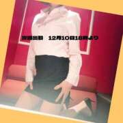 こころ こんにちは　次回出勤日のお知らせ❤️ パンスト熟女はいやらしい