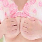 ヒメ日記 2025/10/18 18:49 投稿 こうめ 白い巨乳