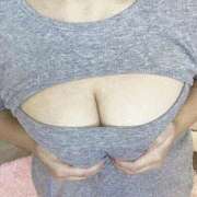 ヒメ日記 2025/12/10 18:29 投稿 こうめ 白い巨乳