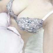 ヒメ日記 2025/12/18 10:10 投稿 こうめ 白い巨乳