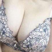 ヒメ日記 2025/12/24 09:59 投稿 こうめ 白い巨乳