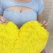 ヒメ日記 2026/02/28 18:29 投稿 こうめ 白い巨乳