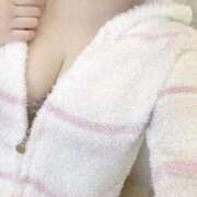 ヒメ日記 2026/03/23 20:19 投稿 こうめ 白い巨乳