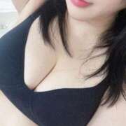 ヒメ日記 2026/03/27 22:09 投稿 こうめ 白い巨乳