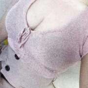 ヒメ日記 2026/04/09 22:19 投稿 こうめ 白い巨乳