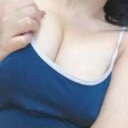 ヒメ日記 2026/05/09 10:29 投稿 こうめ 白い巨乳