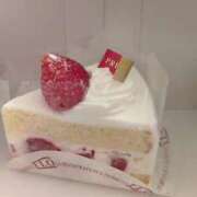 前原 雨になってしましたが、メリークリスマス💕 丸妻 西船橋店