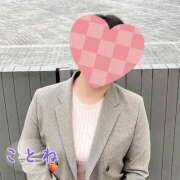 ヒメ日記 2025/10/13 11:06 投稿 片岡 琴音 昼妻夜 滋賀店