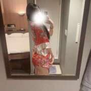ヒメ日記 2026/04/30 17:31 投稿 金城しずく 全裸にされた女たちor欲しがり痴漢電車