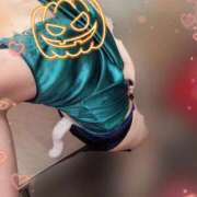 ヒメ日記 2025/10/30 11:53 投稿 秋山 みく La elf（ラ・エルフ）