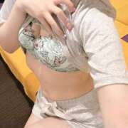 リラ【爆乳乱舞にﾜﾝﾓｱｷｯｽ】 💟いつもと一味違うのです👼🏻🫶🏻🫶🏻 秘書コレクション 高松店