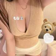 ヒメ日記 2025/01/04 18:09 投稿 もな 白い巨乳