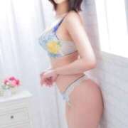 ヒメ日記 2025/05/06 10:03 投稿 桜庭ありさ 全裸美女からのカゲキな誘惑