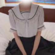 ヒメ日記 2025/09/27 10:29 投稿 桜庭ありさ 全裸美女からのカゲキな誘惑