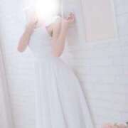 ヒメ日記 2025/10/26 10:42 投稿 桜庭ありさ 全裸美女からのカゲキな誘惑