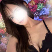 りく 唇触れる前の1cmが、一番エロい NEW GENERATION