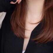 せいら ☀️ HAND BITCH(ハンドビッチ)