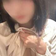 しおん こんばんは🌃 チェリー新宿店