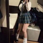 ヒメ日記 2025/12/12 17:12 投稿 るな 青チェと赤チェ