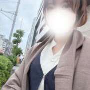 ゆか 紺のカーディガンを 錦糸町人妻セレブリティ（ユメオト）