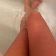 もも 寒いね☃️ 変態紳士倶楽部福岡店