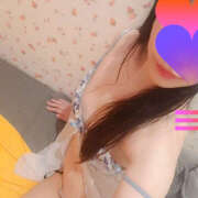 ひよこ 2号店で出勤中🍓 恋愛生欲情の扉