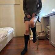 ヒメ日記 2025/10/23 09:52 投稿 氷川 そら 妻の友人