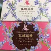 くれは おやつ 奥様の実話 梅田店