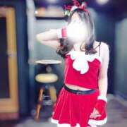 及川 いずみ 木曜日のお礼🫰 SUMIRE