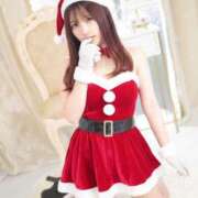 もこ 明日18:00🈳➰🤍 The White