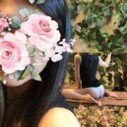 ゆか 🌹2月の出勤スケジュール sweet kiss