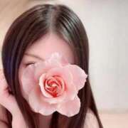 ゆか 🌹7月の出勤スケジュール sweet kiss