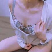 れいな 明日のご予約♡ 横浜駅前M性感rooM