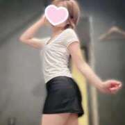 ヒメ日記 2025/12/28 07:15 投稿 えま 甘えるの大好き！！ ウエスト・コム