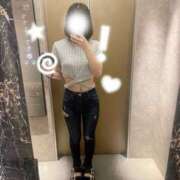 ヒメ日記 2025/07/27 12:06 投稿 めろ 素敵な女の子は好きですか？