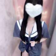 ヒメ日記 2025/08/31 14:10 投稿 ゆうな 学校帰りの妹に手コキしてもらった件 梅田